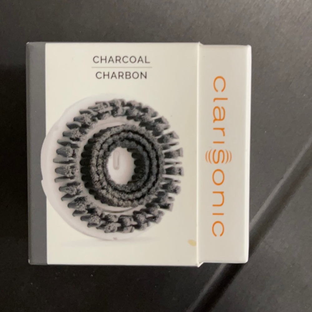 Sealed AUTHENTIC clarisonic CHARCOAL Facial replacement brush